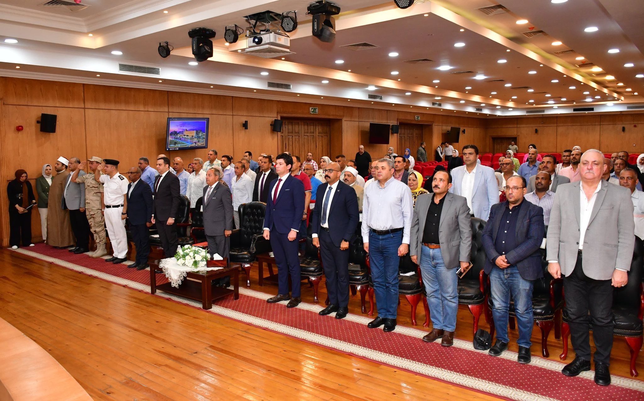 محافظ بورسعيد: استعدادات مكثفة وتأمين شامل لانتخابات مجلس الشيوخ 2025