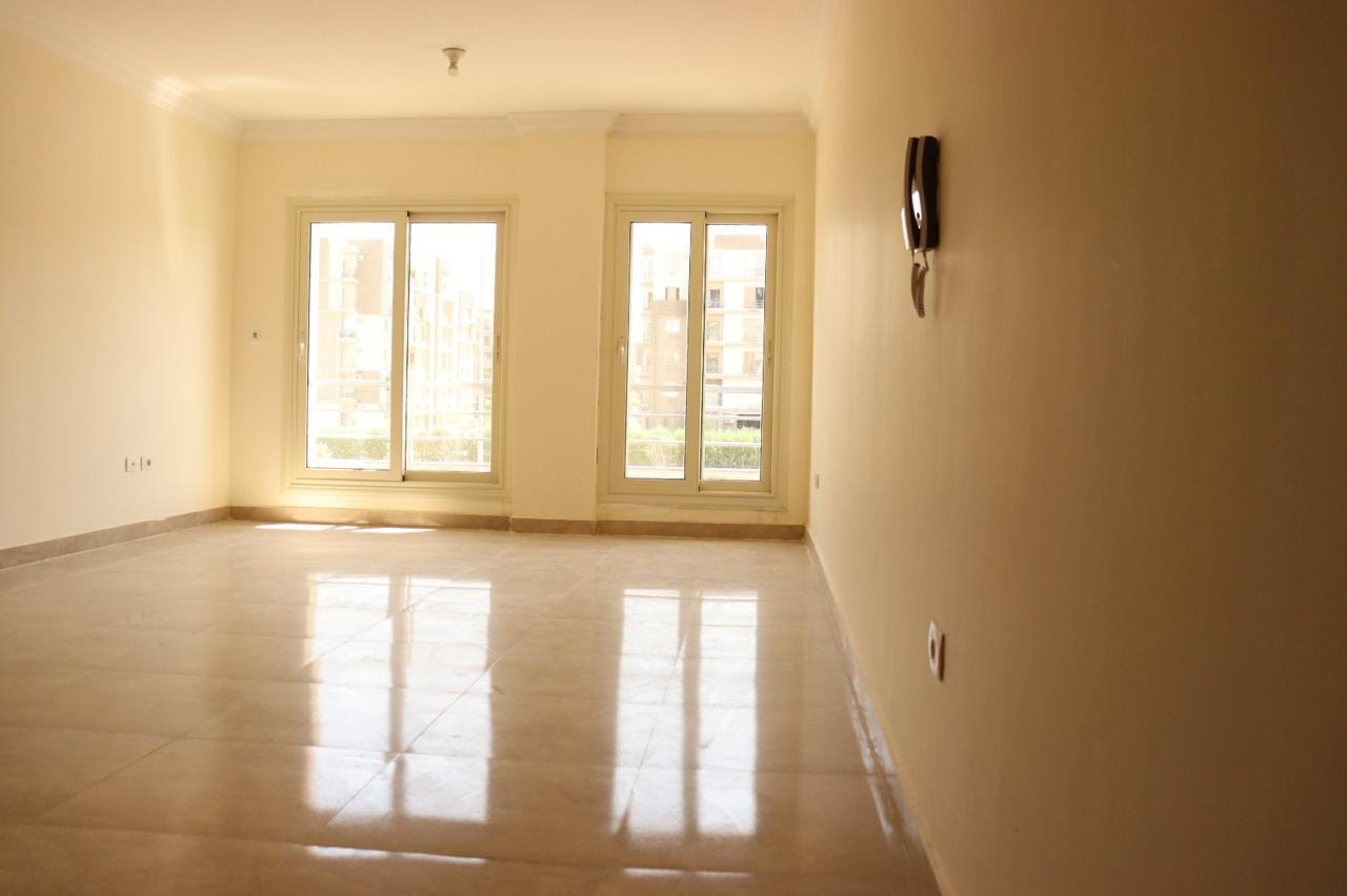 “وزير الإسكان”: 3 أغسطس..بدء تسليم 816 وحدة بمشروع جنة 4 بمدينة الشيخ زايد