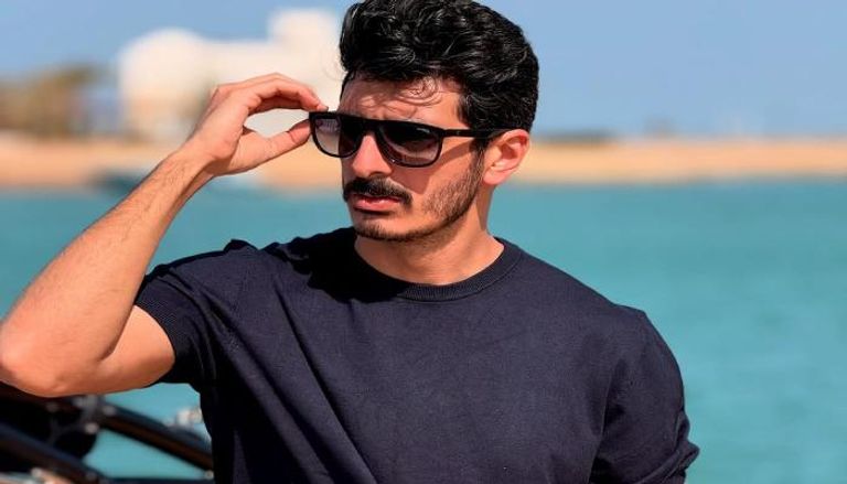 القبض على التيك توكر “شاكر” بعد اقتحامه كافيه شهير بالقاهرة الجديدة