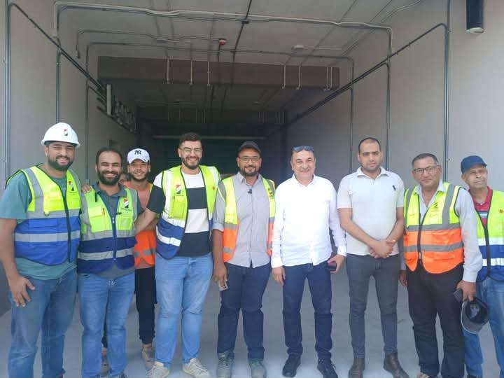 وزير قطاع الأعمال فى زيارة مفاجئة لشركة النصر للسيارات وسعيد بالمنتج والصناعة المصرية