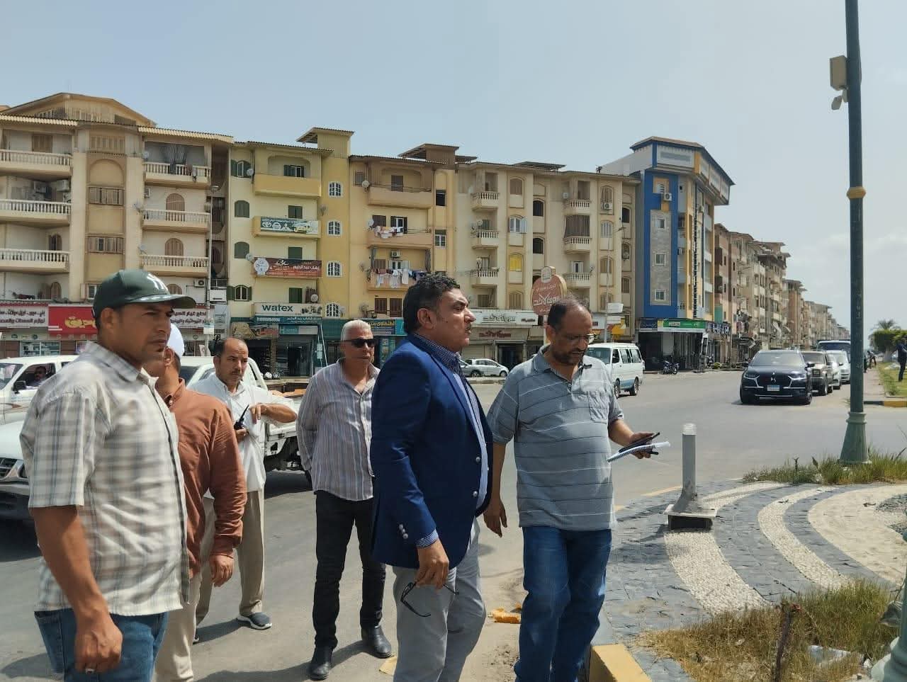 مشروعات تطوير الطرق والبنية الأساسية ووحدات “ديارنا” بدمياط الجديدة