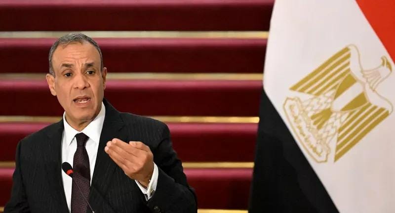 وزير الخارجية: إسرائيل منعت دخول بطاطين لغزة بسبب اللون