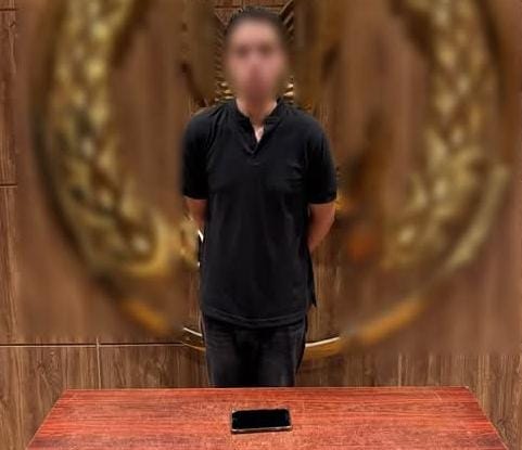 ضبط عامل بكافيه في النزهة بتهمة تصوير السيدات خلسة داخل دورة المياه