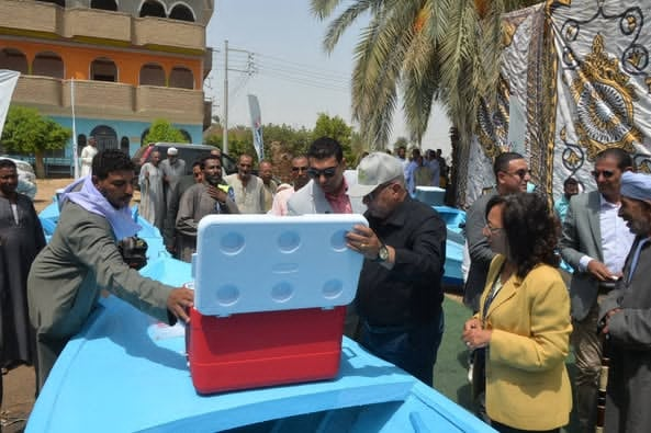 ضمن مبادرة مراكب رزق محافظة الأقصر تسلم 21 مركب صيد لأهالى قرية النمسا