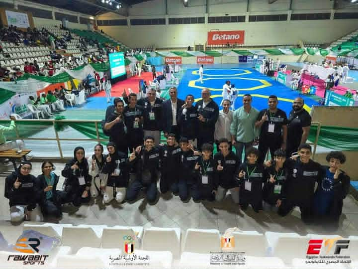 وزير الشباب والرياضة يهنئ منتخب التايكوندو بعد تألقهم فى اليوم الأول ببطولة أفريقيا