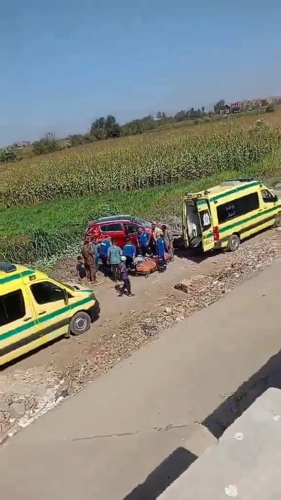 انقلاب سيارة من أعلى كوبري شبرا – بنها الحر وإصابة 3 أشخاص