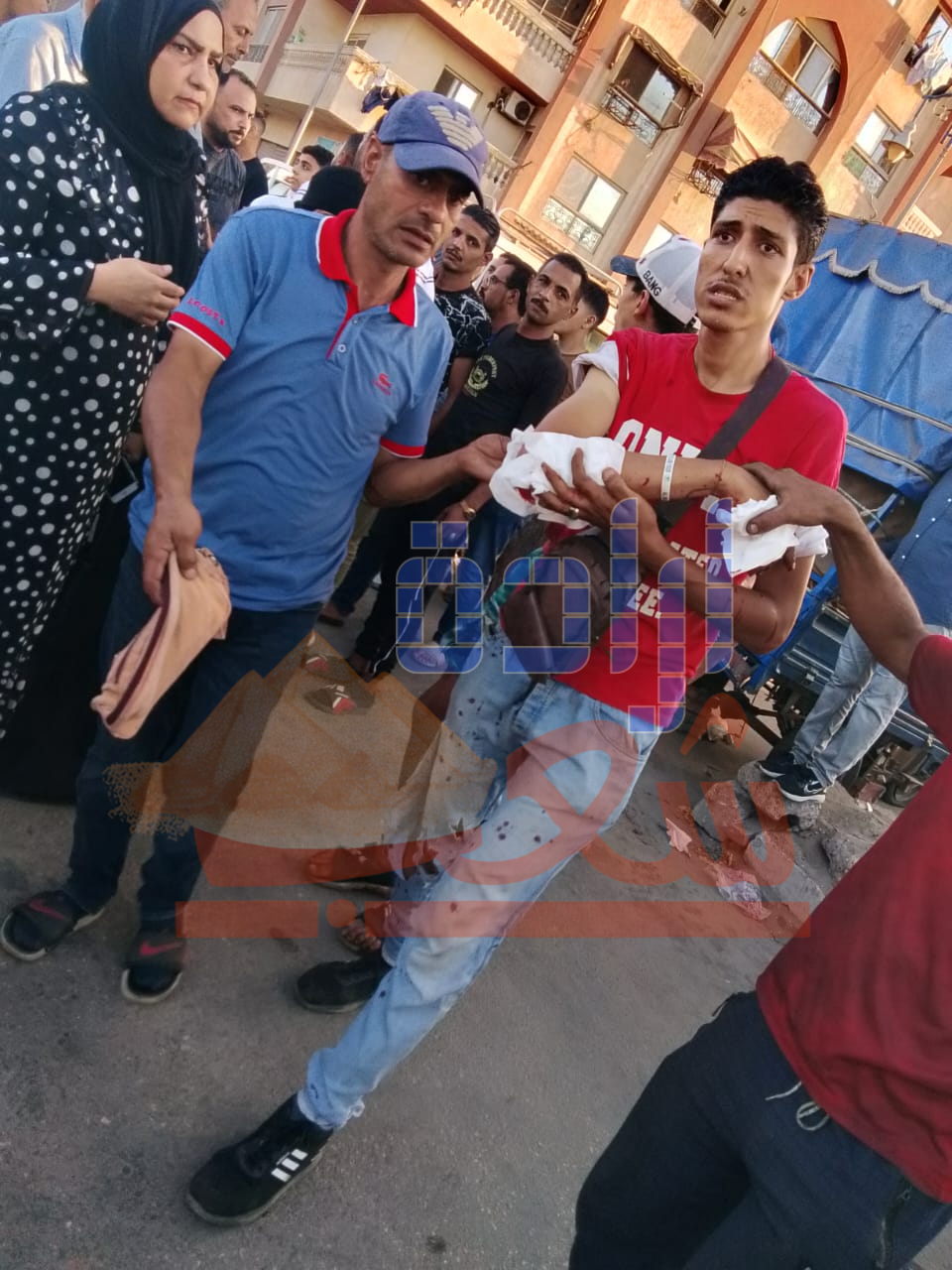 الأن حادث تصادم اتوبيس وميكروباص ودهس دراجة نارية بجوار النادي المصري بحي الضواحي ببورسعيد