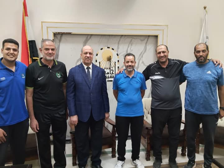 🏐 نادي العاملين بجامعة أسيوط يستضيف فعاليات أكبر دورة تدريبية لمدربي الكرة الطائرة على مستوى الصعيد