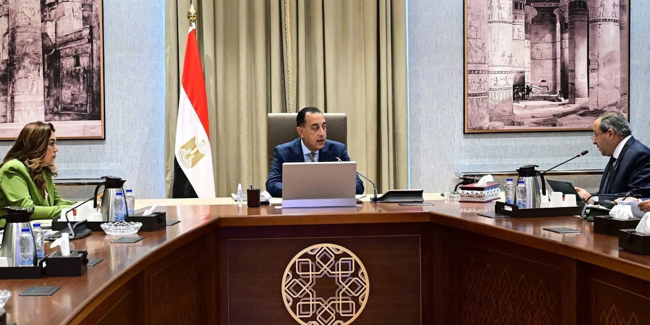 الدكتور مصطفي مدبولي … رئيس الوزراء يتابع المشروعات الاستثمارية الجارية في بورسعيد