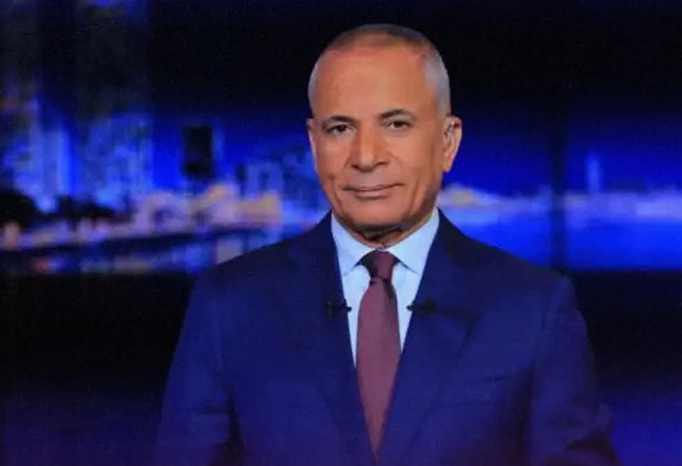 اقتراح بإجازة الأحد لموظفي الدولة والطلاب بمناسبة افتتاح المتحف المصري الكبير… والحكومة توضّح موقِفها