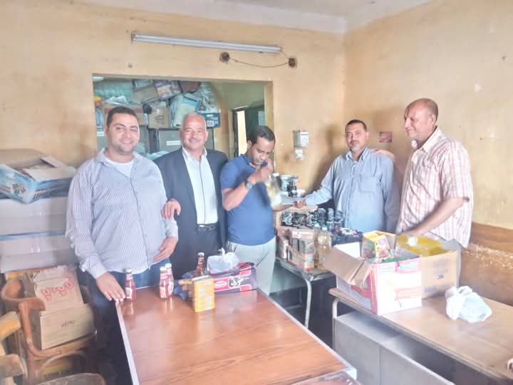 تموين اسيوط يضبط لحوم غير صالحه للاستهلاك الادمى ويحرر ٤١١ محضر