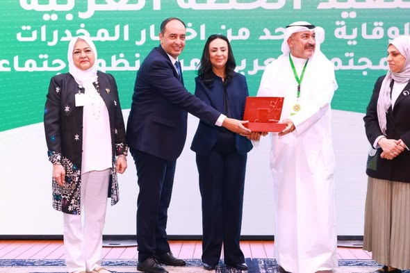 وزيرة التضامن تشهد اطلاق الخطة العربية للقضاء علي المخدرات من داخل احد المراكز العلاجية