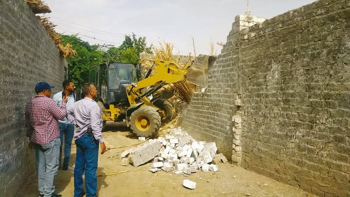 محافظ أسيوط: استرداد 225 فدانًا و2020 متر مربع خلال تنفيذ 27 قرار إزالة ضمن المرحلة الثالثة من الموجة 27