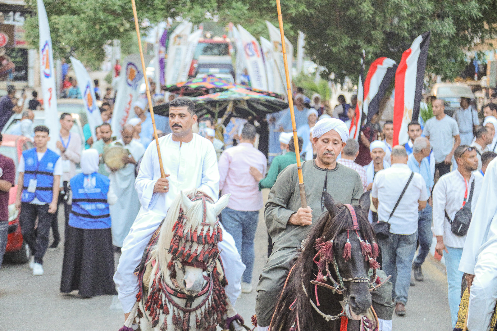 بألوان التراث وأصوات الفلكلور .. قنا تحتفي بانطلاق أول مهرجان للفنون والحرف التراثية.