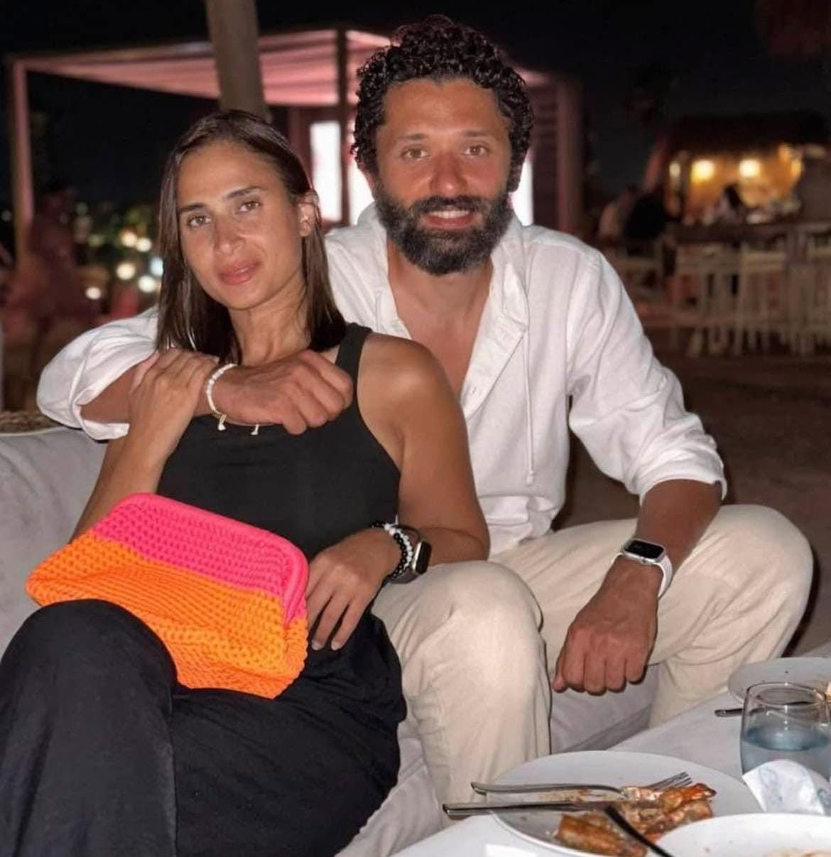 طلاق رسمي.. كريم محمود عبد العزيز يُنهى علاقته بآن الرفاعي بإرسال عقد الطلاق عبر محاميه