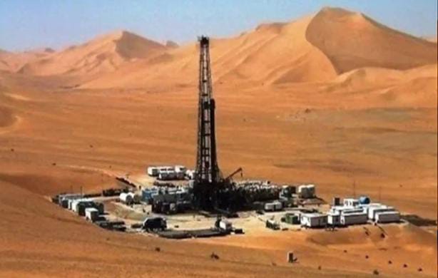 مصر تضيء الصحراء الغربية.. اكتشاف غاز جديد يشعل خريطة الطاقة ويؤكد أن “كنوز الأرض لا تنضب”!