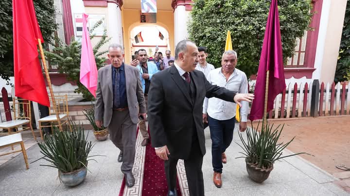 محافظ أسيوط يتفقد استعدادات المقار الانتخابية لانتخابات مجلس النواب 2025