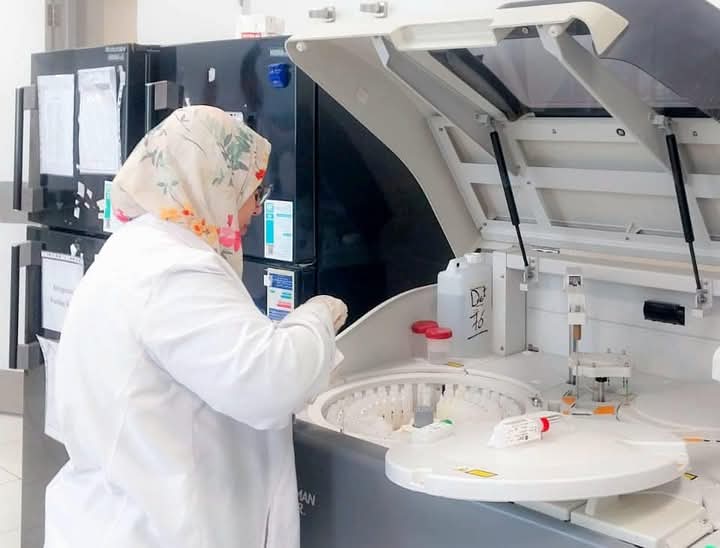 رئيس هيئة الرعاية الصحية: أكثر من 31 مليون فحص معملي متقدم أُجري بمعامل الهيئة في محافظات المرحلة الأولى