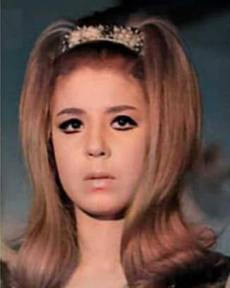 جريدة إرادة شعب | فن | شاهيناز ( فتاة أرستقراطية – بملامح أوروبية ) فى ذكراها السابعة