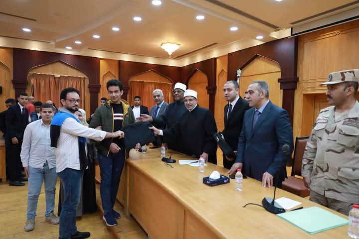 جامعة الأزهر تُدشِّن مبادرة «حروف من نور بالعلم نبصر» للطلاب والطالبات من أصحاب البصيرة