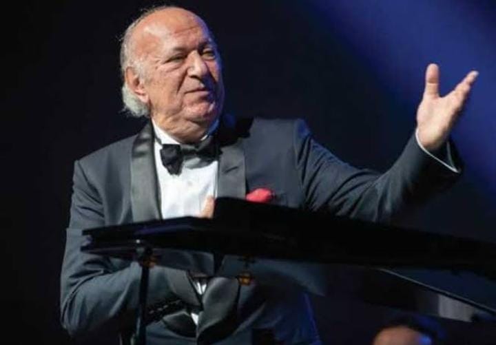 خروج الموسيقار عمر خيرت من المستشفى بعد تحسن حالته الصحية