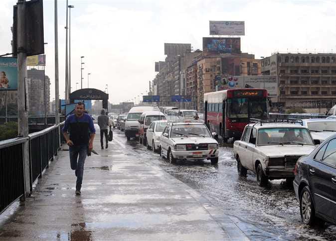 أمطار رعدية وصواعق برق.. الأرصاد تطلق تحذيرًا من هجمة شتوية خلال ساعات