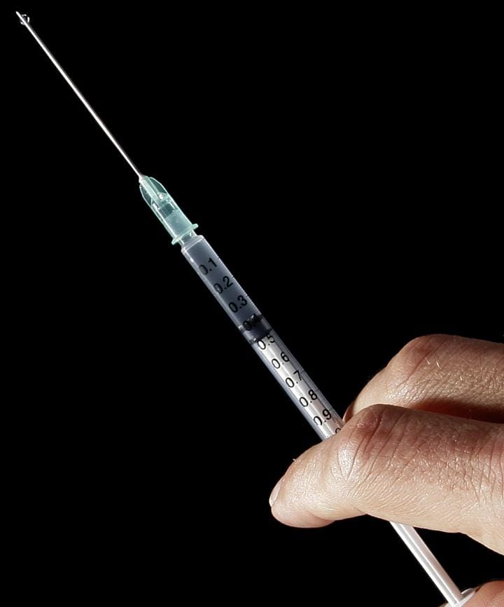 «انفراجة في أزمة بنج الأسنان» — نقابة أطباء الأسنان تعلن اتفاق مع هيئة الدواء المصرية لتوفير كميات عاجلة