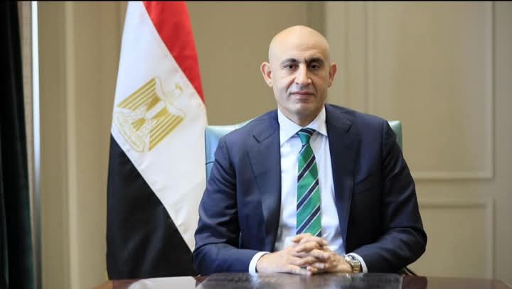 وزير التربيةالتعليم : كرامة المعلم خط أحمر والوزارة لن تتهاون ولن تسمح بأي شكل من أشكال التجاوز أو الإساءة التي تمسّ هيبة المعلّم