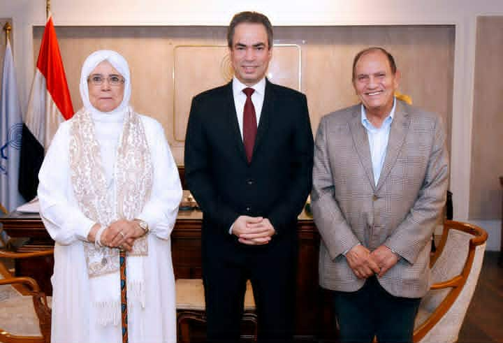 إذاعة القرآن الكريم تحيى الذكرى 45 لرحيل الشيخ الحصرى