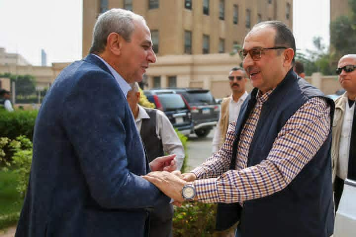 وزير قطاع الأعمال و محافظ الغربية فى ضيافة قلعة الصناعة شركة مصر للغزل والنسيج بالمحلة الكبرى