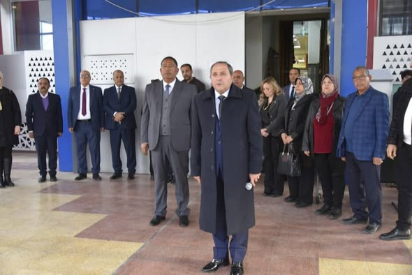 في لفتة انسانية..محافظ بورسعيد يزور مدرسة “السيف “ويعزي أسرة السباح يوسف محمد عبد المالك ضحية حمام السباحة