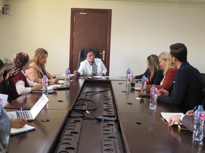 الصحة تبحث مع النرويج و«ليردال» و«الأمم المتحدة للسكان» تعزيز التدريب بالمحاكاة وإنشاء مراكز تميّز لرعاية الأم والوليد