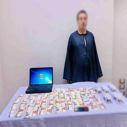 ضبط محاولة لشراء الأصوات داخل محيط لجنة انتخابية بقنا