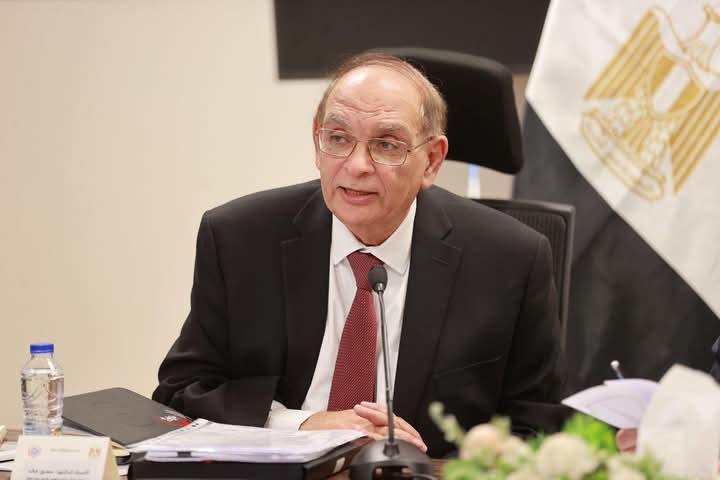 اللجنة العليا للمسئولية الطبية وسلامة المريض تعقد ثاني اجتماعاتها وتتخذ عدد من القرارات