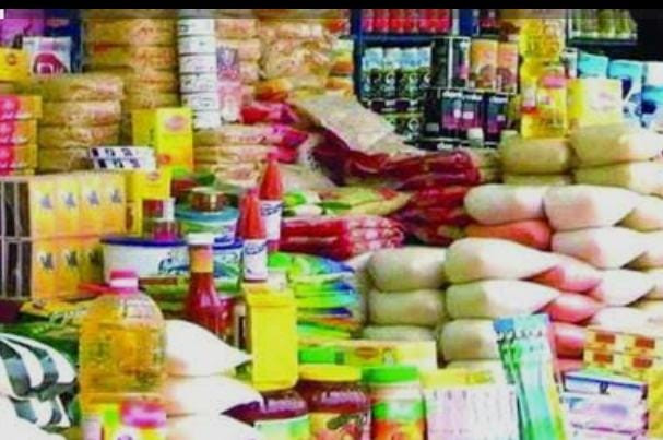 وزارة التموين: ملتزمون بضخ السلع الأساسية بأسعار تنافسية في السوق المحلية