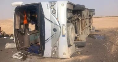 إصابة 14 عاملا بسحجات واصابات متفرقة ،