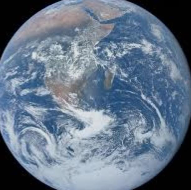 ناسا تؤكد مرور كويكب بحجم «الأوتوبيس» بالقرب من الأرض بأمان