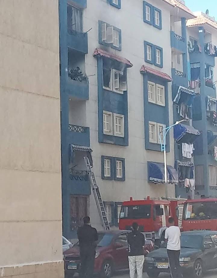 منذ قليل.. حريق داخل وحدة سكنية بحي الفيروز والسيطرة عليه دون خسائر في الأرواح