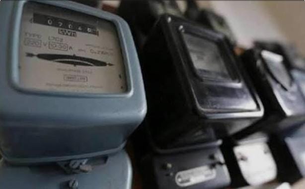 باقي 6 أيام.. وزارة الكهرباء تحذر أصحاب العدادات القديمة من الغرامات ورفع العداد