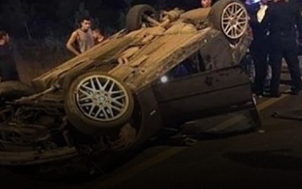 مصرع مستشارة وإصابة موظفتين إثر حادث سير على صحراوي قنا .