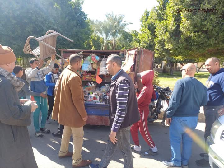 جهاز مدينة أسيوط الجديدة يش حملة مكبرة لضبط المخالفات ومتابعة تراخيص تشغيل كافة الأنشطة التجارية