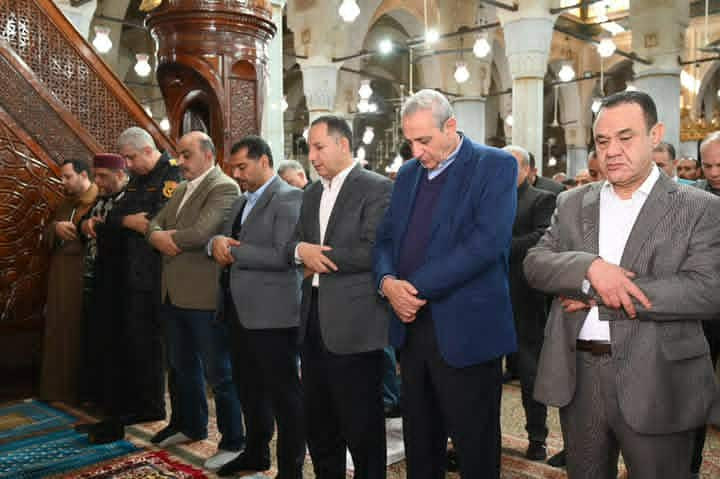 بعد تأديتة صلاة الجمعة محافظ الغربية بمسجد السيد البدوى وسط أبناء عروس الدلتا التواصل المباشر ركيزة أساسية فى العمل التنفيذى