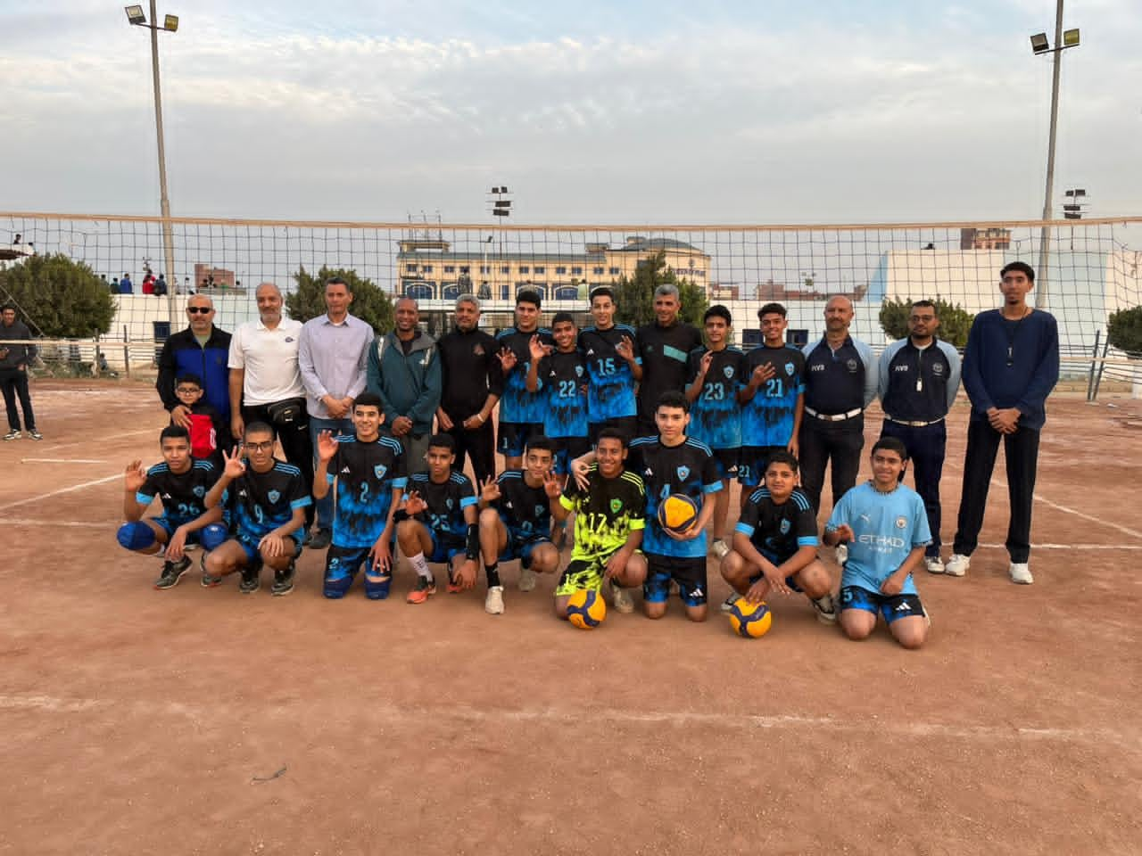 طائرة غزل المحلة فى العلالى بعد الفوز على البلدية فى دربى محافظة الغربية