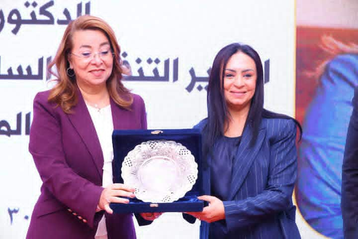 بعد انتهاء فترة عملها الأممى وزيرة التضامن تكرم غادة والى