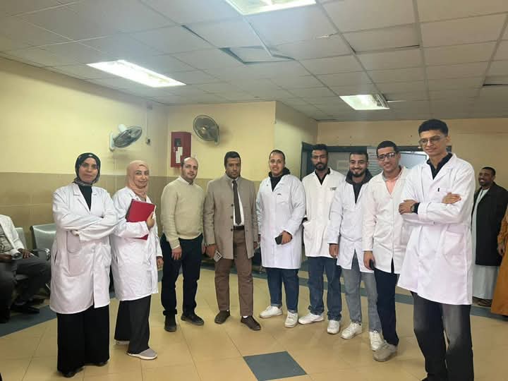 حملة توعوية لمرضى السكري بمستشفيات طب الأزهر بأسيوط لتعزيز الرعاية الصحية
