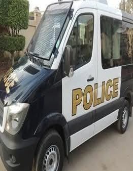 القبض على لص سحل سيدة لسرقتها بالتجمع