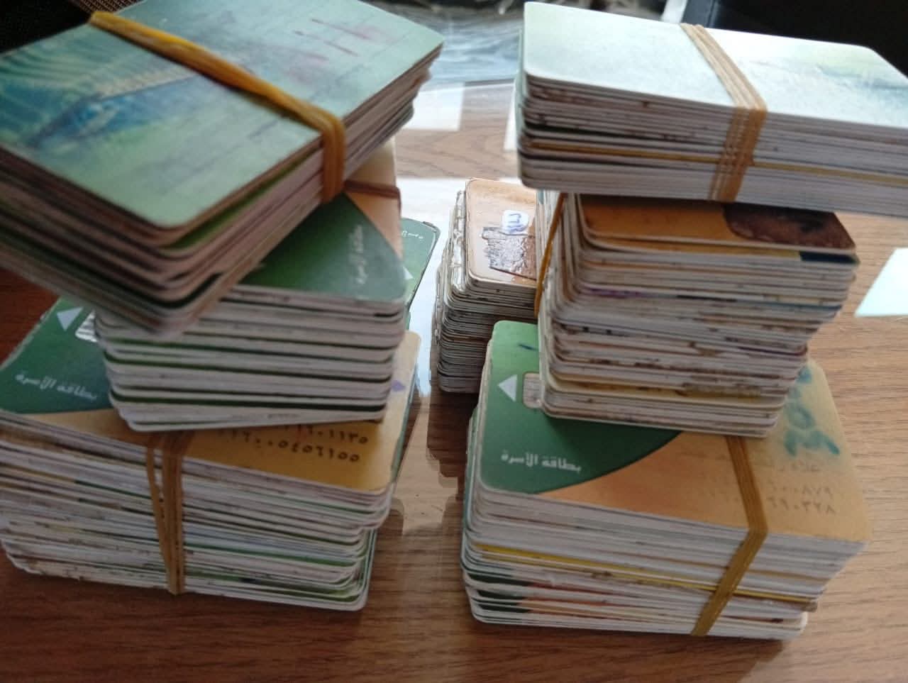 احترسوا ….وزارة التموين تهيب بالمواطنين عدم ترك بطاقات التموين داخل المخابز