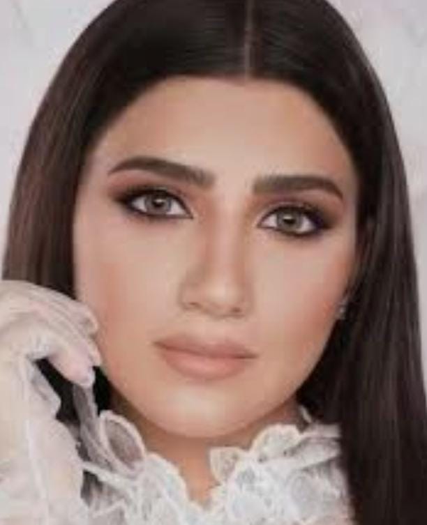 وفاة والد الفنانة مي عمر.. ودعوات بالرحمة والمغفرة