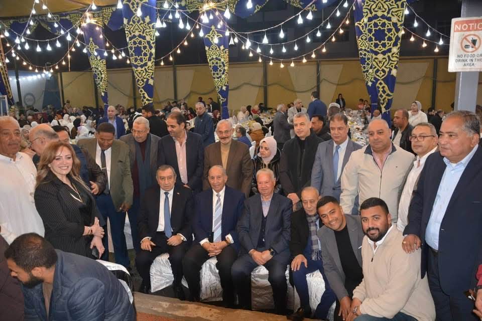 بحضور د. عصام شرف – رئيس الوزراء الاسبق، حفل افطار كبير لمدارس السيف ببورسعيد.