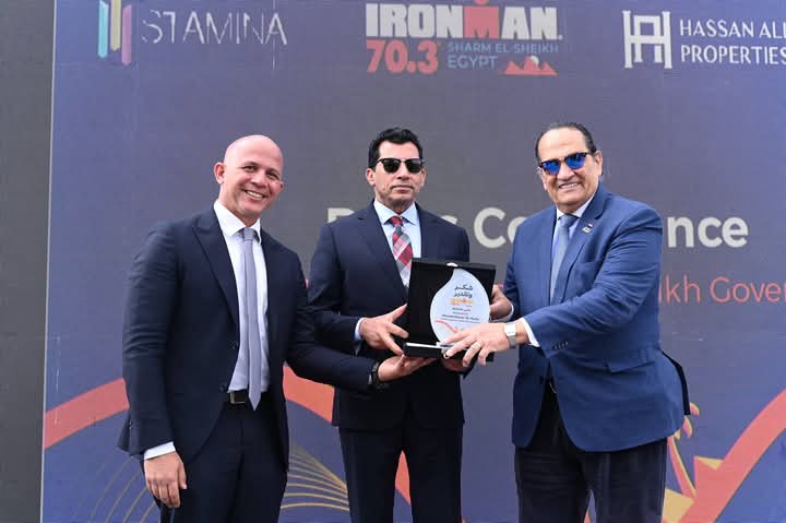 وزير الشباب والرياضة يشهد المؤتمر الصحفى لسباق IRONMAN 70.3 شرم الشيخ – مصر